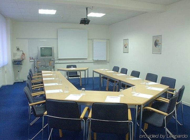 Stadthotel Duesseldorf Съоръжения снимка
