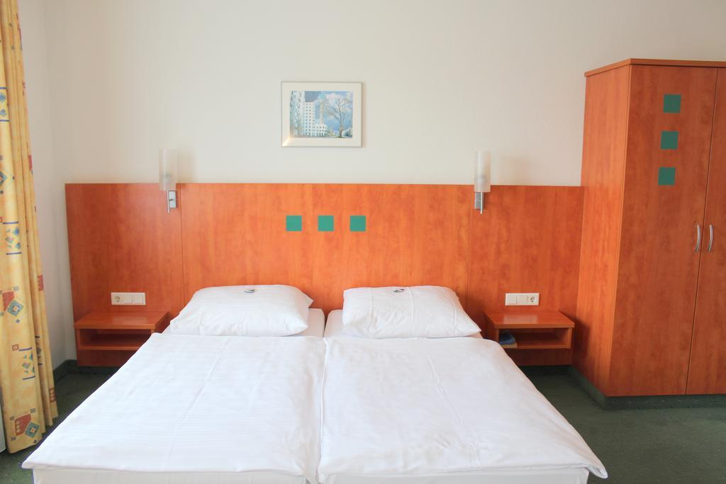 Stadthotel Duesseldorf Екстериор снимка